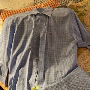 Men’s pre-owned Ariat long sleeve shirt